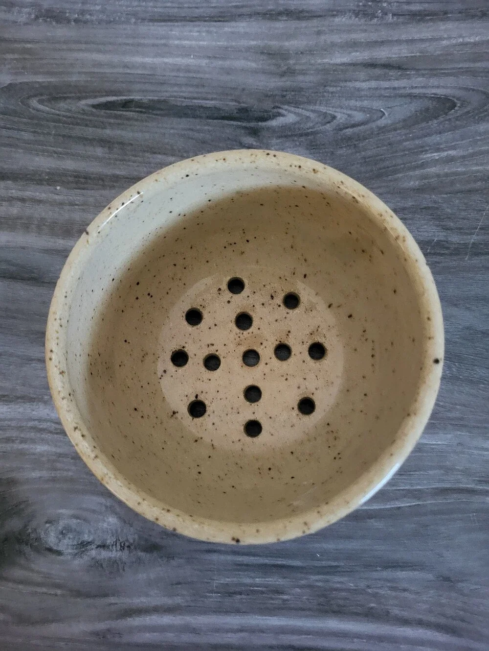 Chicken Stoneware Pottery Berry Bowl Collander